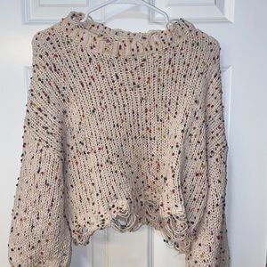 RUE 21 CROPPED SWEATER